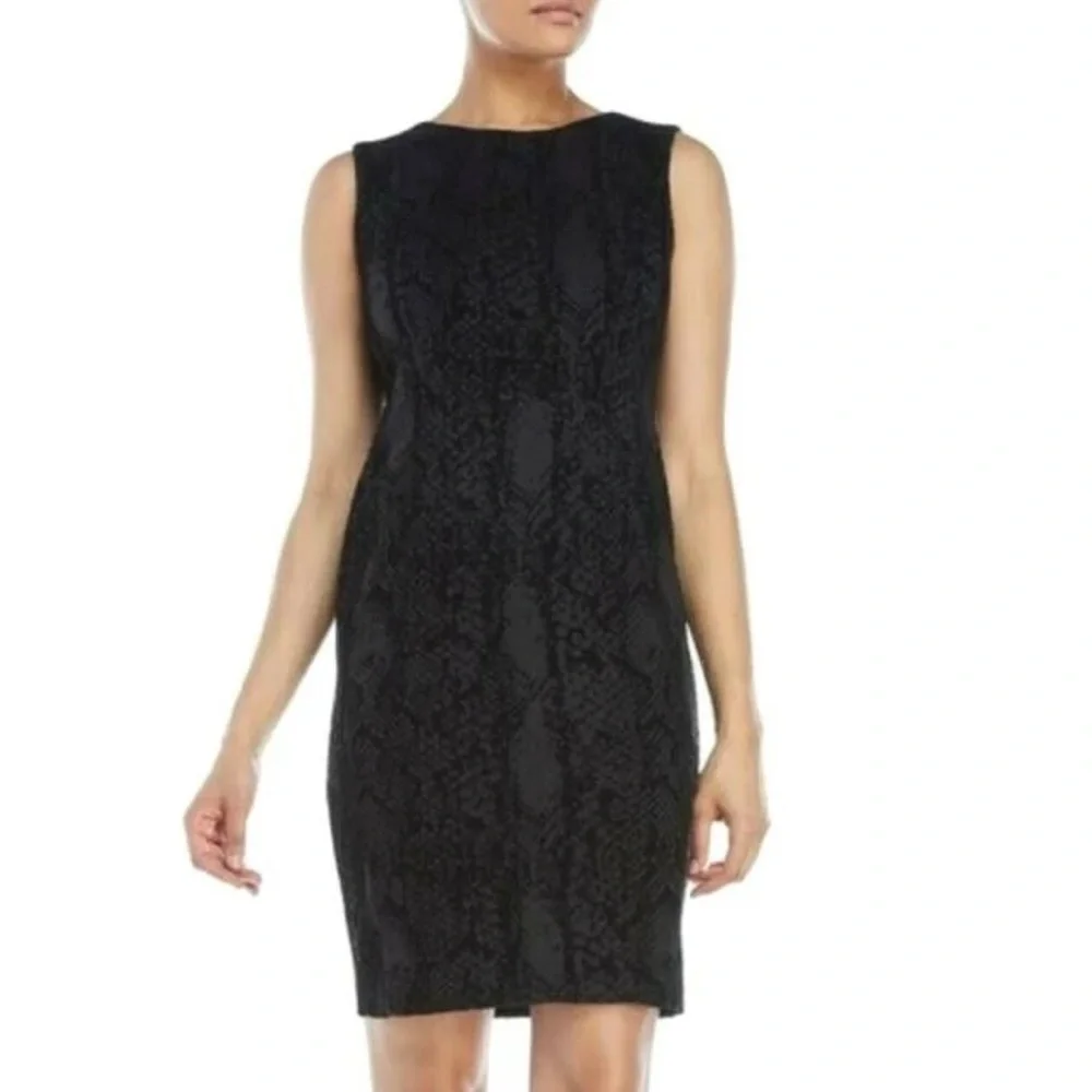 Carmen Marc‎ Valvo Black Velvet Burnout Snakeskin Sheath Dress - Size 10